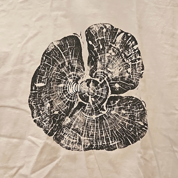 White T shirt with woodprint S - Picture 2 of 2